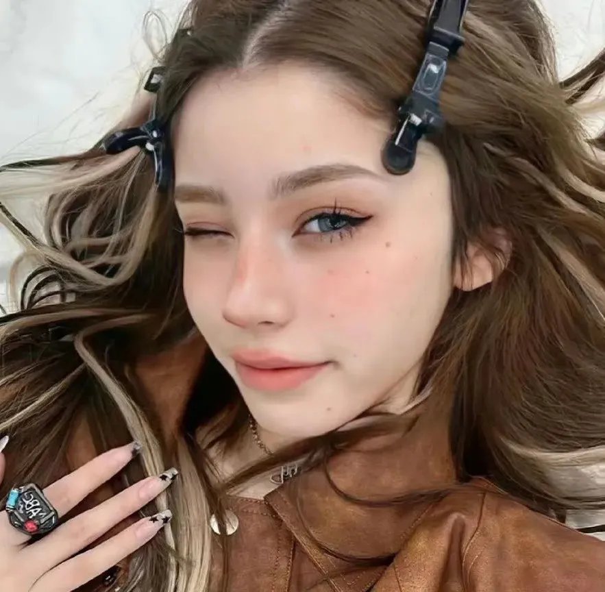 来自另一个星球的女孩